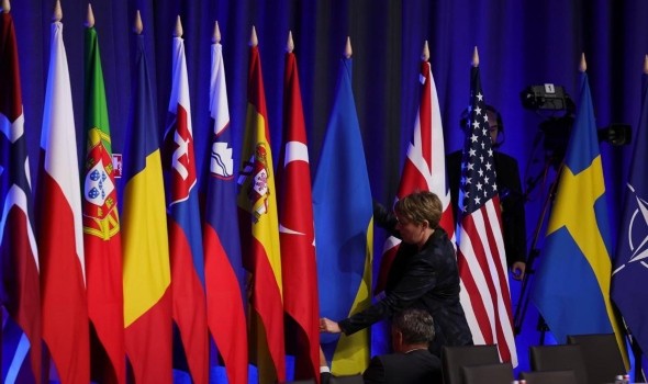 روسيا تُعلق على اقتراح الناتو لضم أوكرانيا للحلف