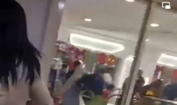 الجيش المغربي يدعُو المواطنين بضرورة الحذر والانتقال إلى مواقع آمنة تحسباً لخطر وقوع هزات ارتدادية جديدة