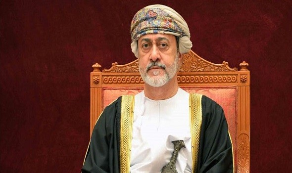 سلطان عمان يُطالب بضرورة التدخل الدولي لوقف العدوان على غزة