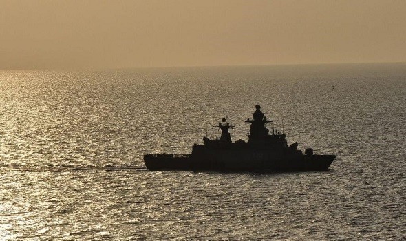 وقوع حادث خطير بين طائرة صينية ومروحية كندية
