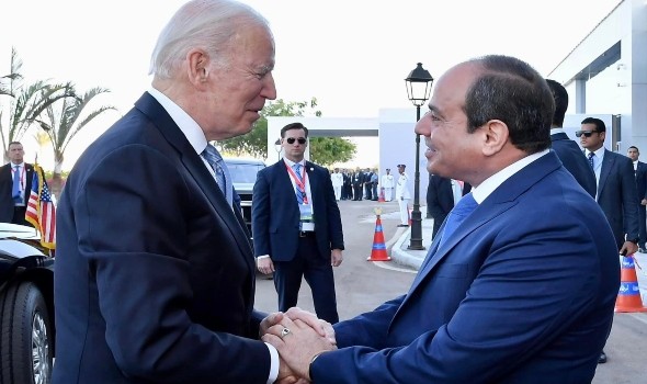السيسي وبايدن يبحثان هاتفياً جهود التوصل إلى وقف إطلاق النار في غزة