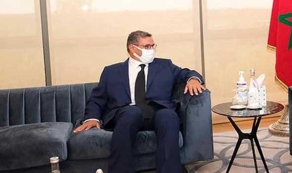 رئيس الحكومة المغربية يتباحث مع الرئيس العراقي على هامش القمة العربية بالبحرين