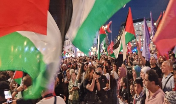 عشرات التونسيين يتظاهرون أمام سفارة واشنطن تضامنا مع الفلسطينيين