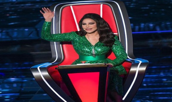 أحلام الشامسي تفاجئ أسرة بتحقيق أمنية والدتهم
