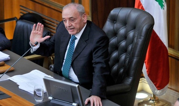 بري يرفض التدخل الخارجي في الانتخابات الرئاسية ويقول أنه يتواصل مع
