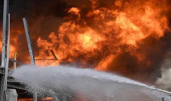 أنباء تفيد باقتراب حرائق الغابات المشتعلة في ولاية كاليفورنيا من مقر شركة