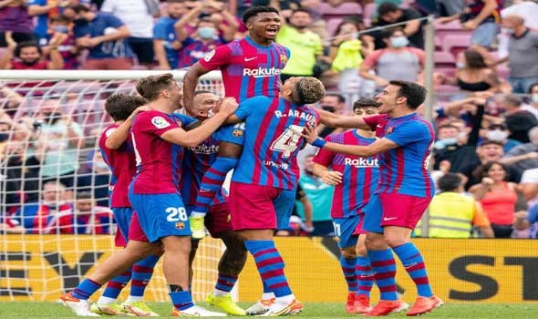 برشلونة يعلن غياب لاعبه الفرنسي جول كوندي بسبب الإصابة  التي تعرض لها في مباراة