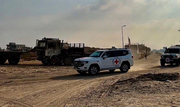 الجيش الإسرائيلي يفيد أن اللجنة الدولية للصليب الأحمر تسلمت رفات أحد الرهائن الإسرائيليين من غزة في إطار اتفاق وقف إطلاق النار