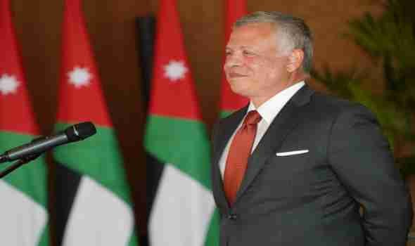 الرئيس الباكستاني يمنح ملك الأردن أعلى وسام مدني في باكستانن تقديراً لجهوده في تعميق العلاقات بين البلدين الصديقين