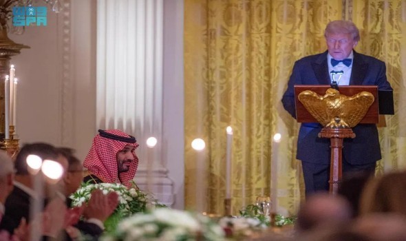 ترمب يشيد برونالدو ويصفه بأحد رموز التغيير في المملكة
