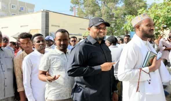 إحتجاجات حاشدة في الصومال رفضاً لاعتراف إسرائيل بصومالي لاند وتصعيد دبلوماسي في مجلس الأمن