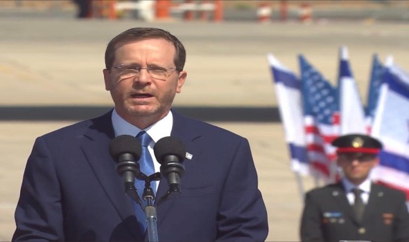 هرتسوغ يُدين الهجوم الإرهابي على الجالية اليهودية أثناء احتفال عيد الأنوار