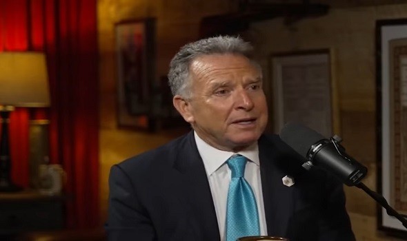 ستيف ويتكوف وجاريد كوشنر يناقشان خطة غزة مع وزراء خارجية الاتحاد الأوروبي