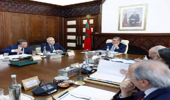 أخنوش يترأس مجلساً حكومياً لدراسة قانون مهنة المحاماة وإحداث أكاديمية لمهن الطيران