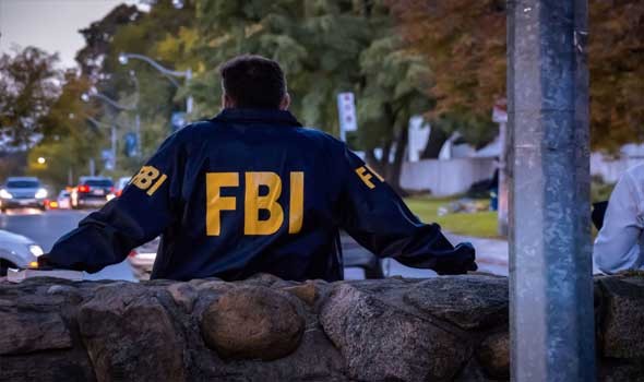 FBI يفتح تحقيقا في شبكات سرية تتعقب عملاء الهجرة في مينيسوتا