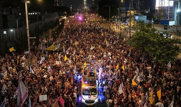 تجمع الحريديم في القدس احتجاجاً على التجنيد الإجباري