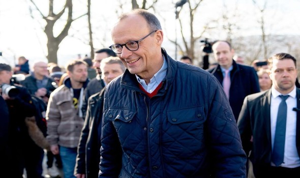 المستشار الألماني يعبّر عن قلقه من العنف في الولايات المتحدة