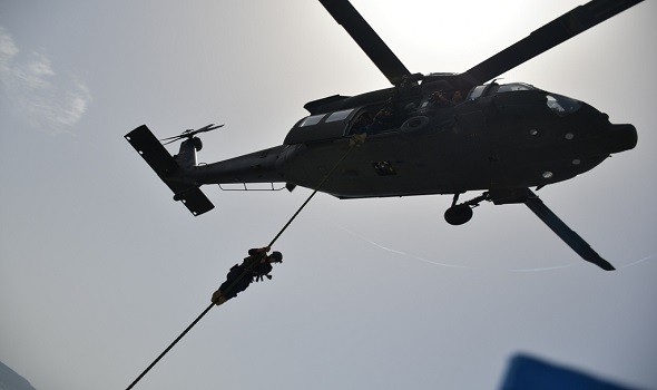 تحطم مروحية في أصفهان والتحقيقات جارية لكشف ملابسات الحادث