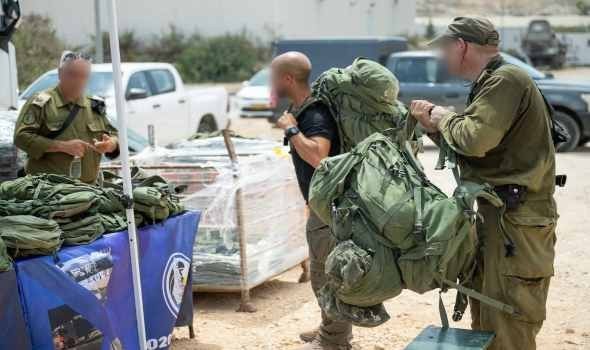 جيش الاحتلال الإسرائيلي يزعم العثور على قذائف الهاون داخل حقائب مساعدات الأونروا