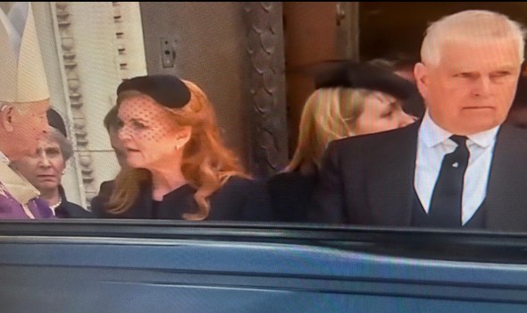 الإفراج عن الأمير أندرو بعد ساعات من التوقيف في تطورات جديدة بقضية إبستين