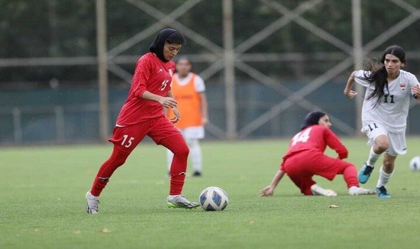 بعثة المنتخب الإيراني للسيدات تصل ماليزيا وسط استمرار الغارات على إيران