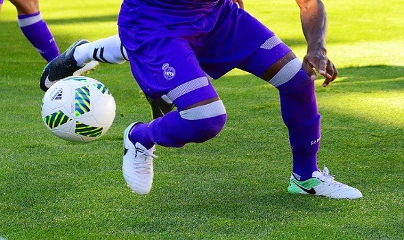 الإصابة تهدّد مشاركة المغربي نايف أكرد في كأس العالم 2026
