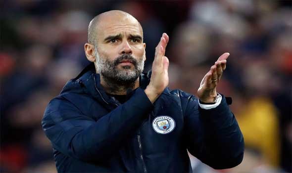 جوارديولا يكشف سبب بقاء مرموش احتياطيا في السيتي