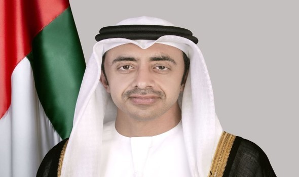 عبدالله بن زايد يبحث تداعيات الهجمات الإيرانية مع مسؤولين عرب ودوليين