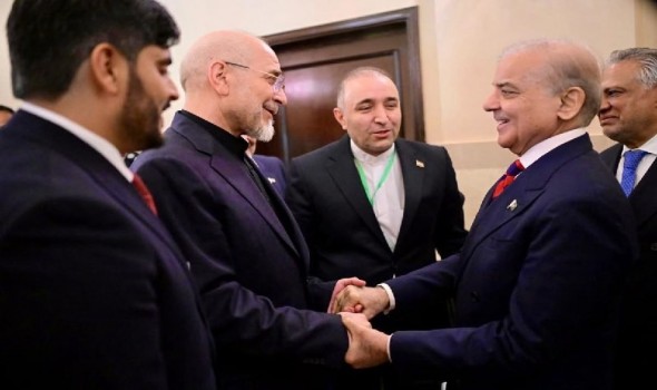 وزير الداخلية الباكستاني يلتقي عراقجي حاملاً رسائل لتسريع المفاوضات ولبنان العقدة الرئيسية التي تهدّد بانسحاب إيران من المحادثات