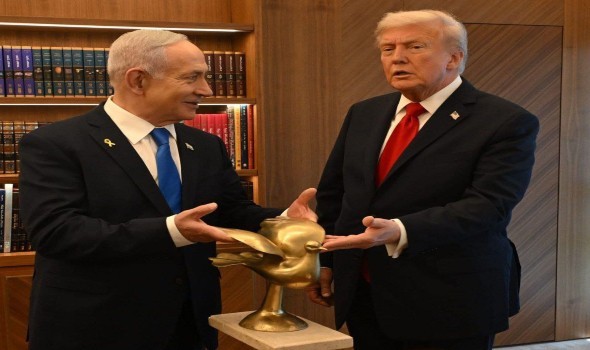 ترامب يطلب من نتنياهو عدم الرد عسكريًا على إيران في الوقت الحالي ويؤكد اقتراب التوصل إلى اتفاق مع طهران