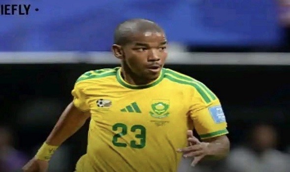 وفاة نجم منتخب جنوب إفريقيا بعد أيام من مشاركته في المونديال