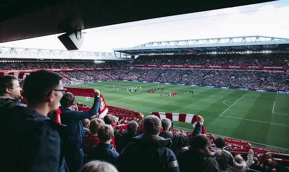ليفربول يعلن ضم المدافع الفرنسي جيريمي جاكيه حتى 2031 في صفقة قوية لتعزيز الدفاع